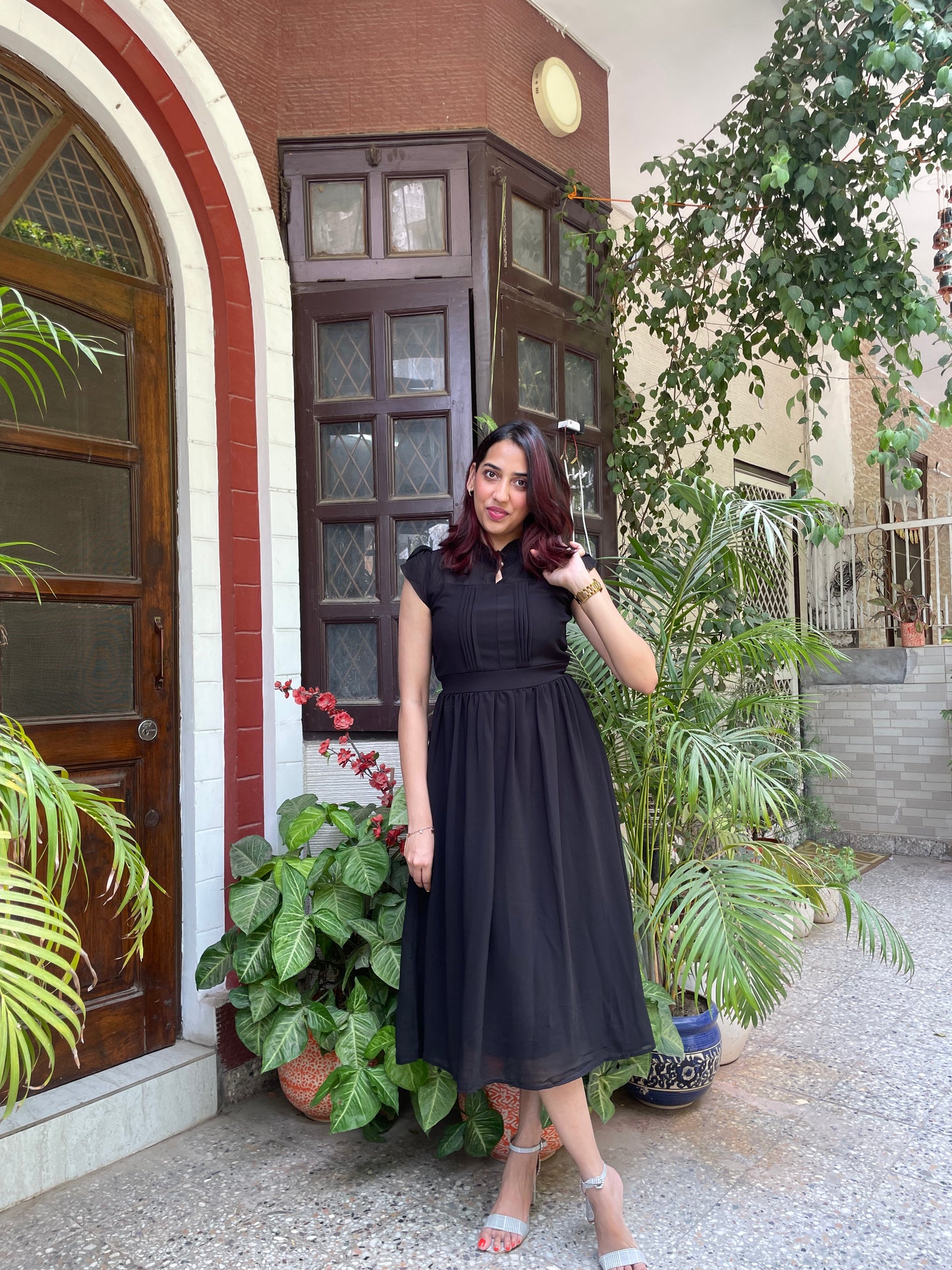 Trophy Georgette Dress- Black