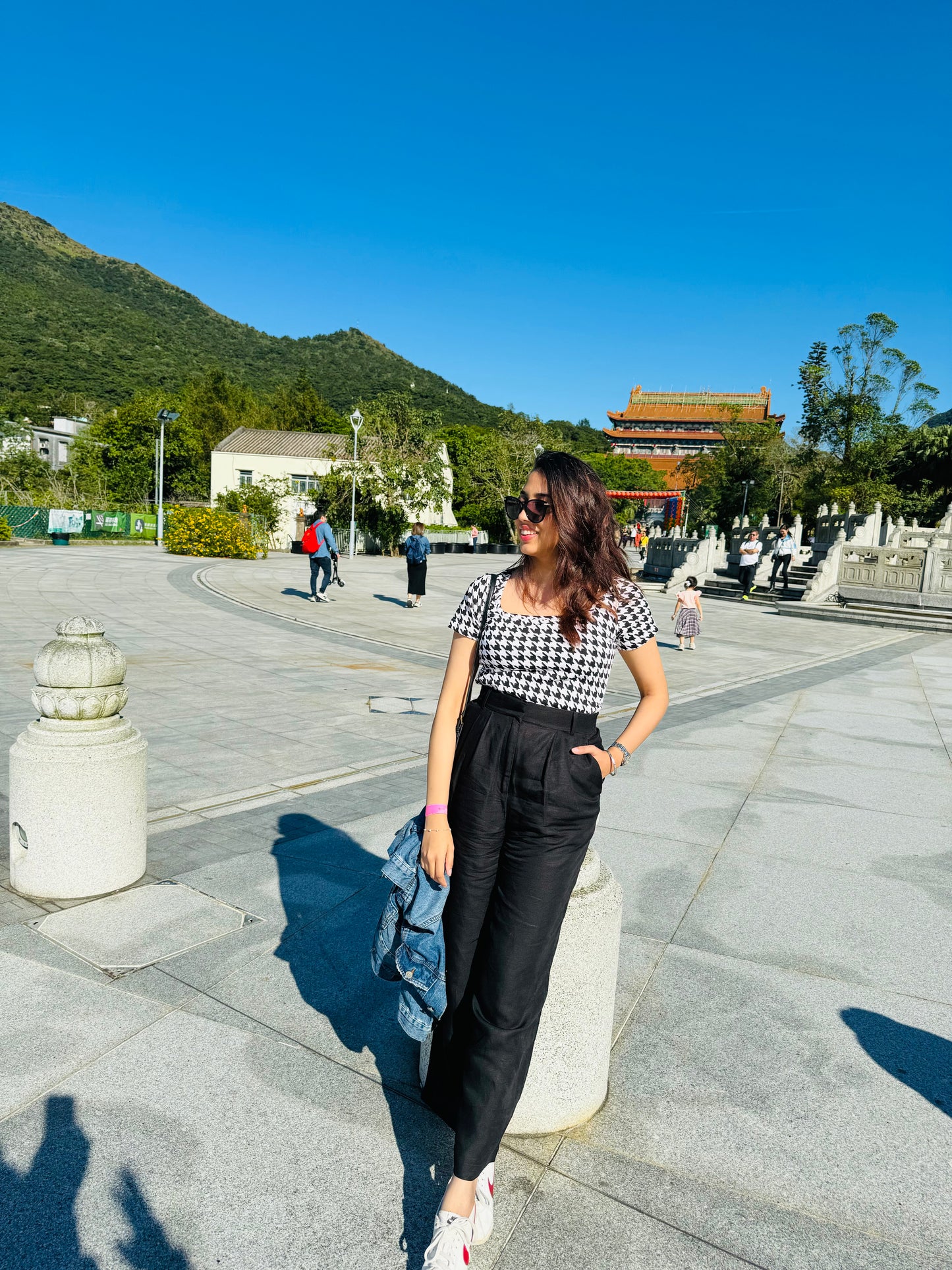 Houndstooth Top - White