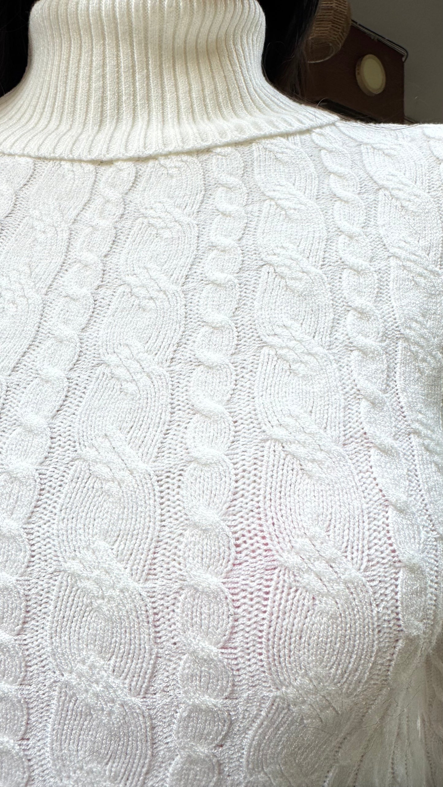 Cable Knit Sweater - White (Free Size)