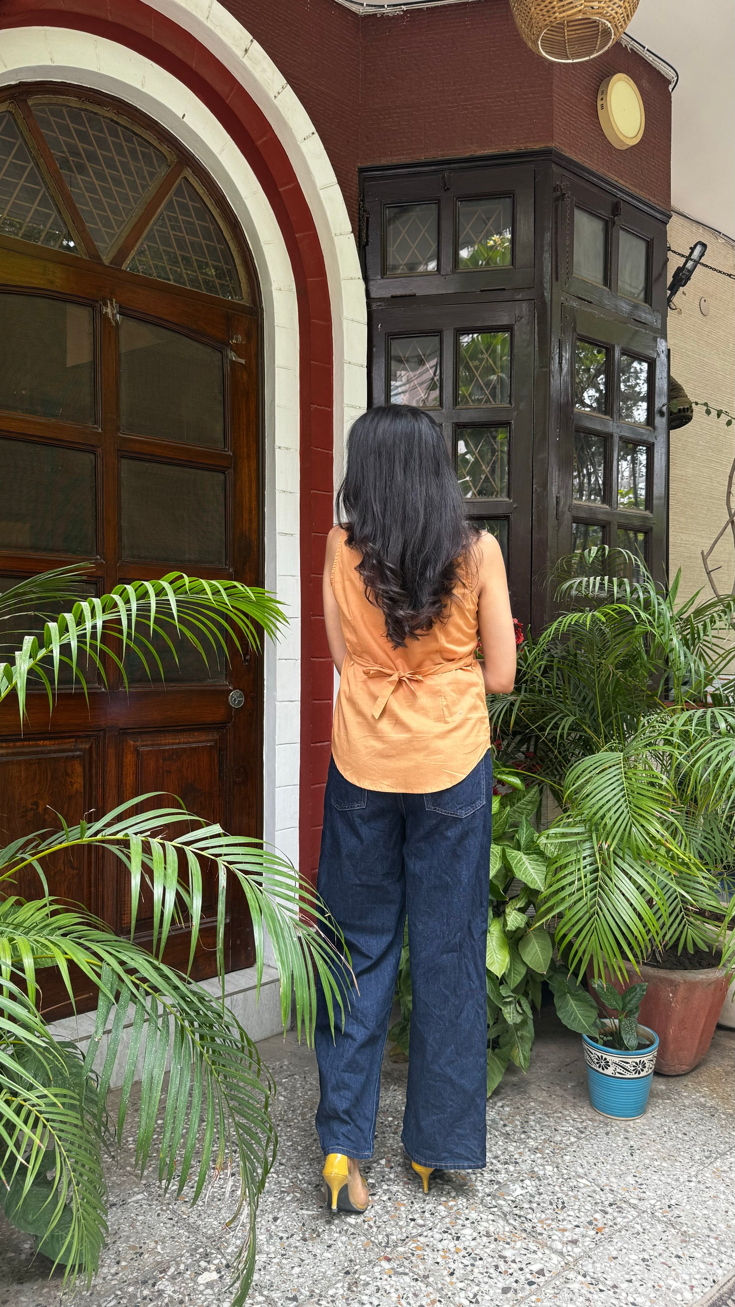 Chic Cotton Waistcoat - Beige