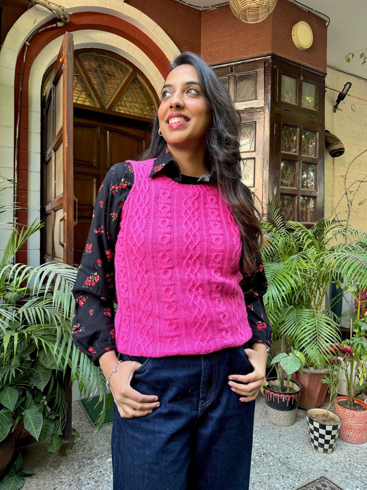 Sleeveless Cable Knit Jumper (Free Size) - Pink