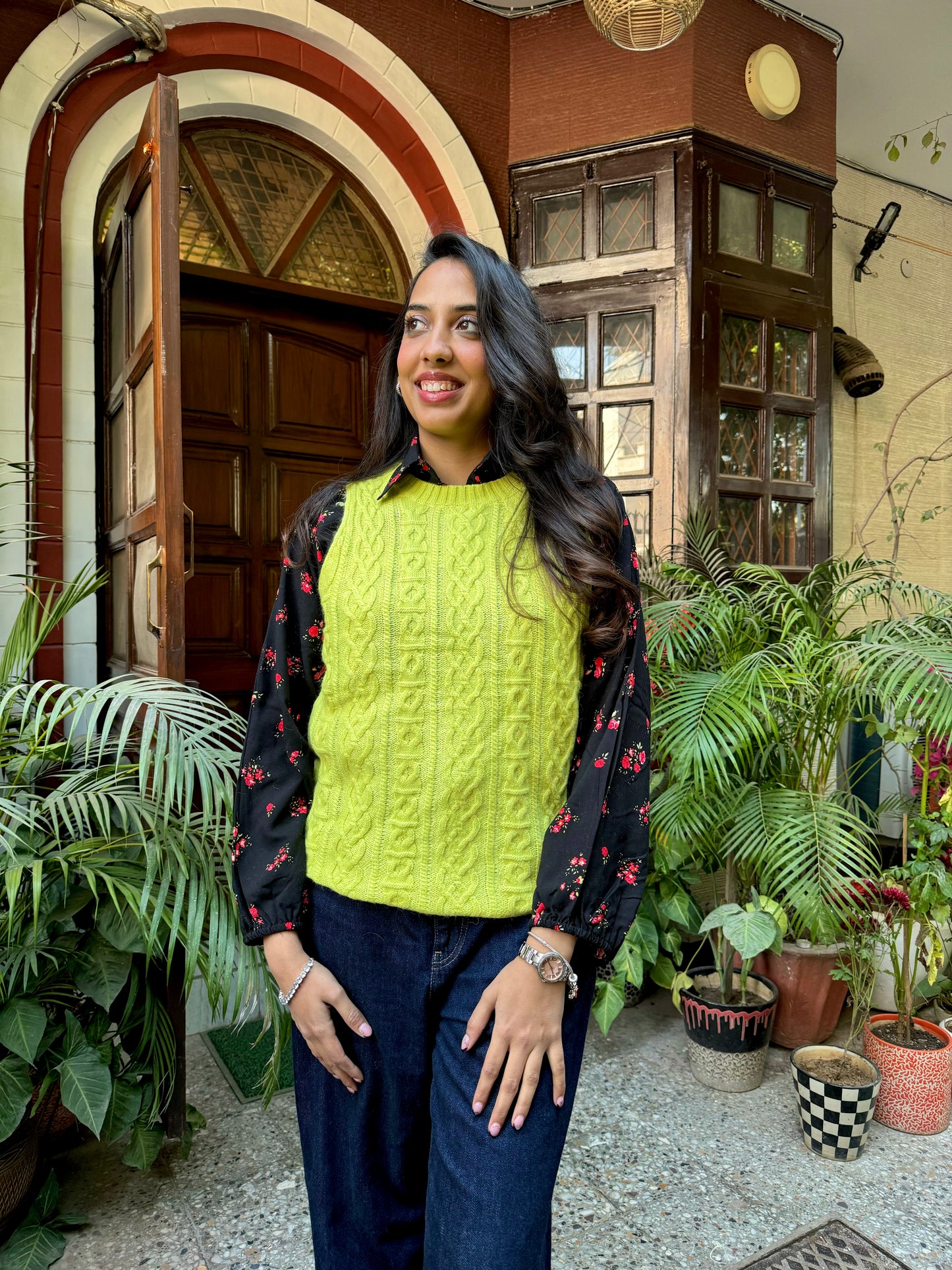 Sleeveless Cable Knit Jumper (Free Size) – Neon