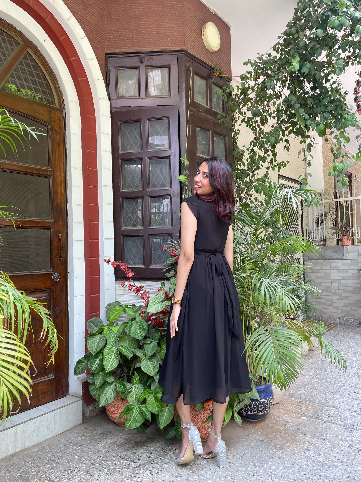 Trophy Georgette Dress- Black