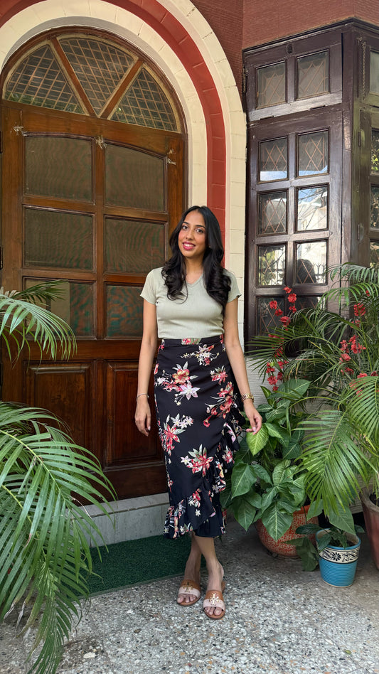 Floral Frill Wrap Skirt (Free Size) – Black