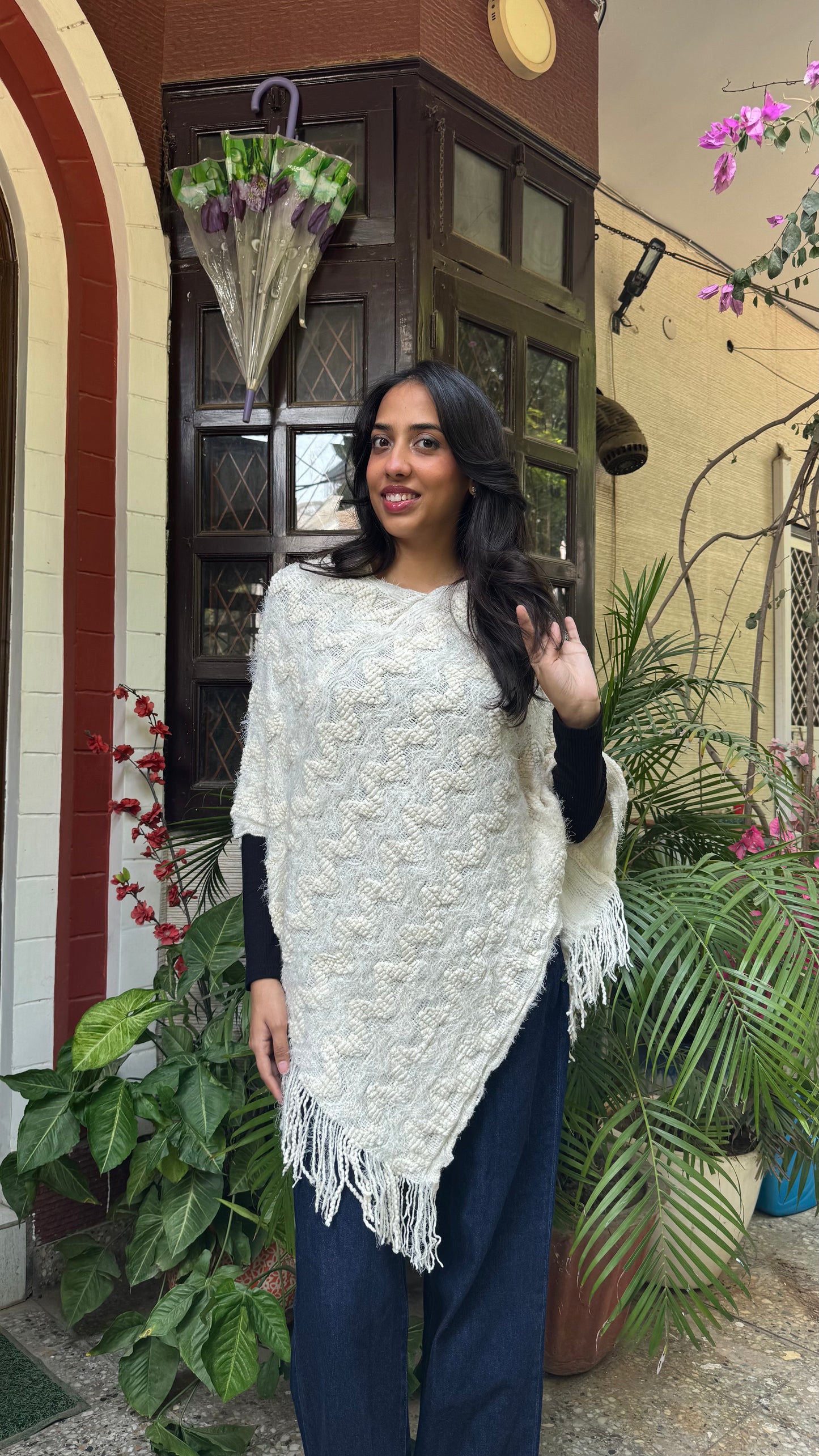 White Feather Woollen Poncho (Free Size)