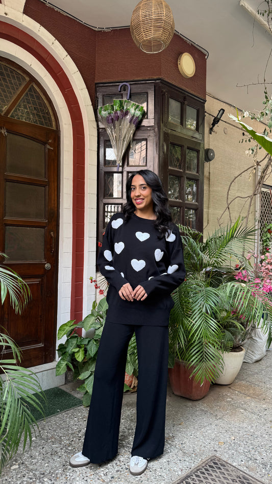 Love Bug Heart Sweater Set - Black (Free Size) - Premium Collection