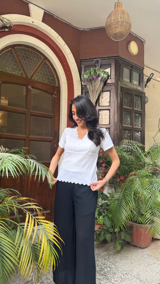 Scalloped Hem Casual Top – White