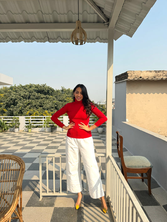 Red Fitted Ribbed Turtleneck (Free Size)