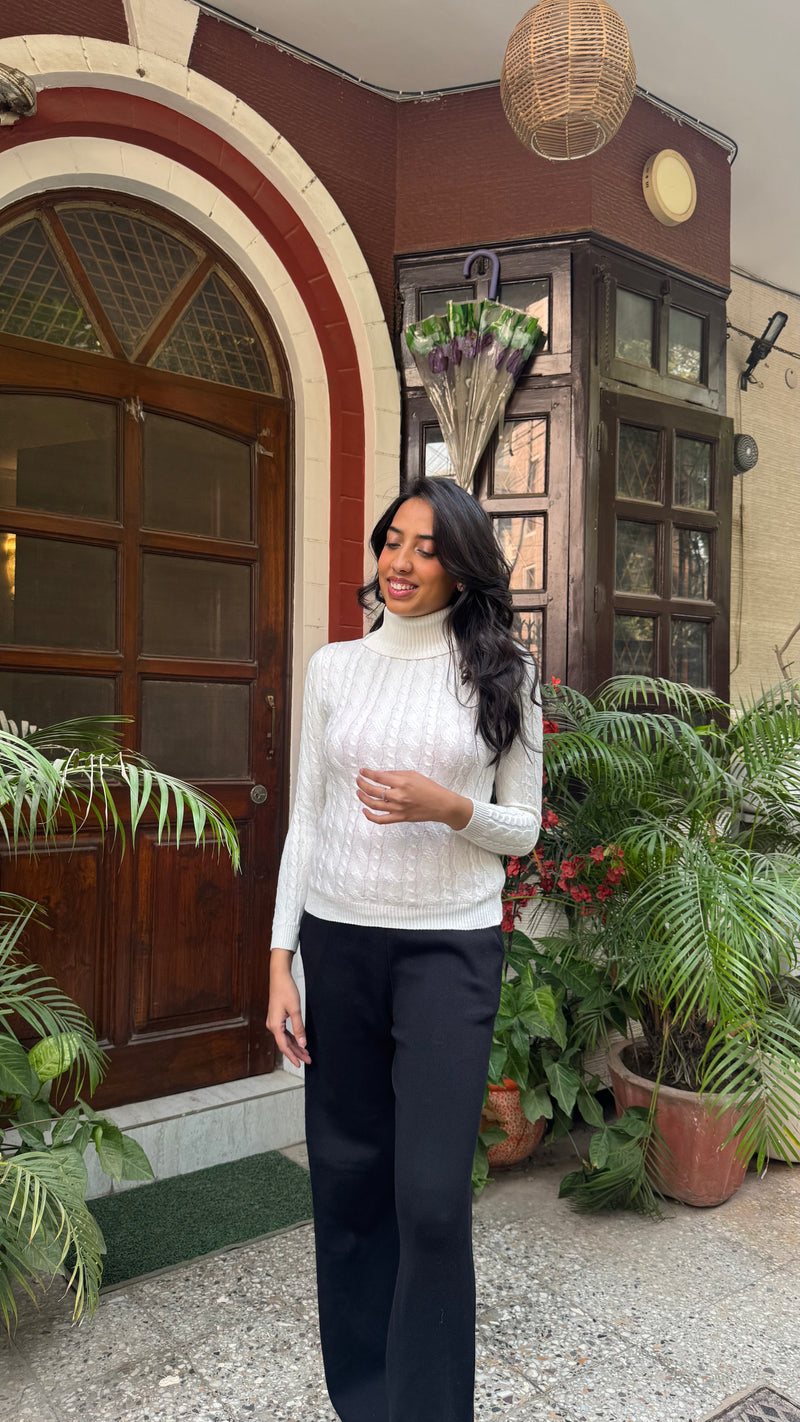 Cable Knit Sweater - White (Free Size)