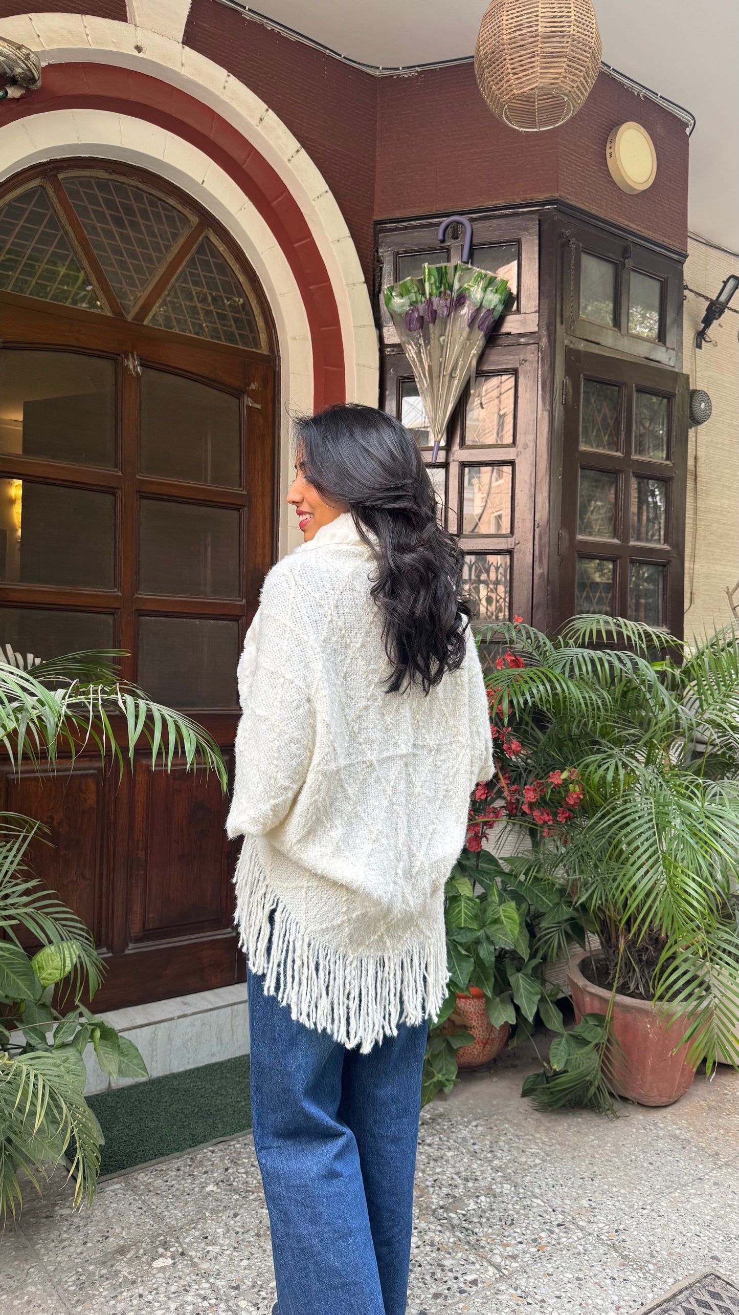 Classic Fur Shrug - White (Free Size)