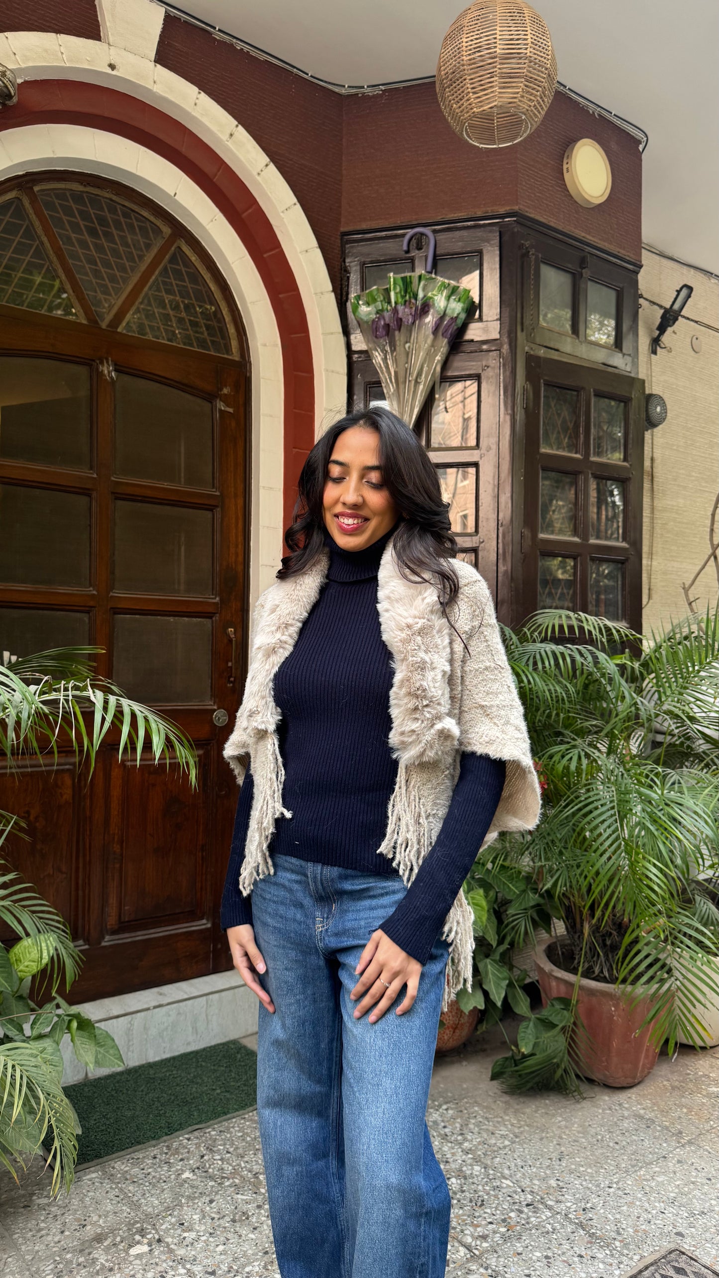 Classic Fur Shrug - Cream (Free Size)