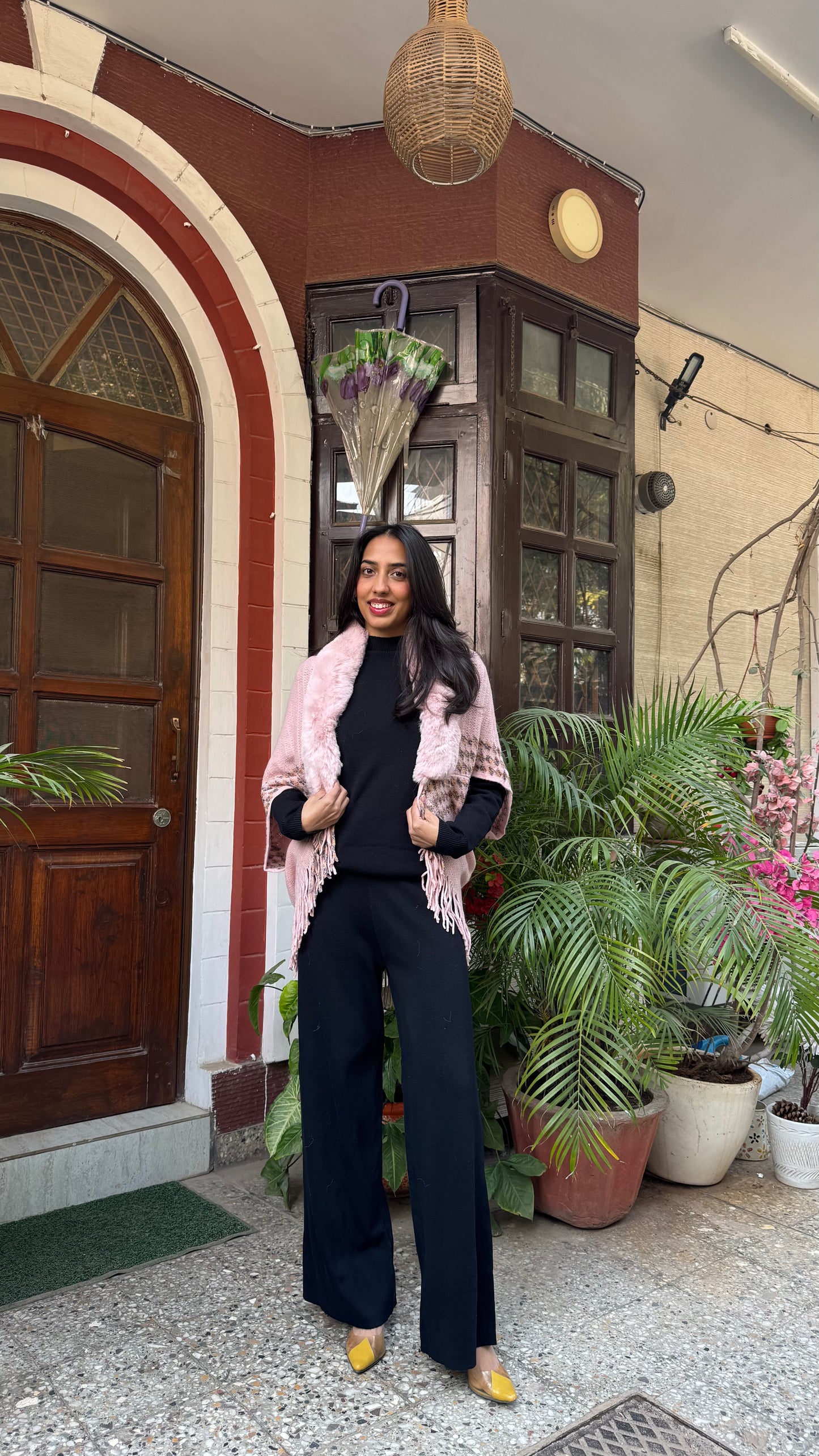 Houndstooth Fur Shrug - Pink (Free Size)
