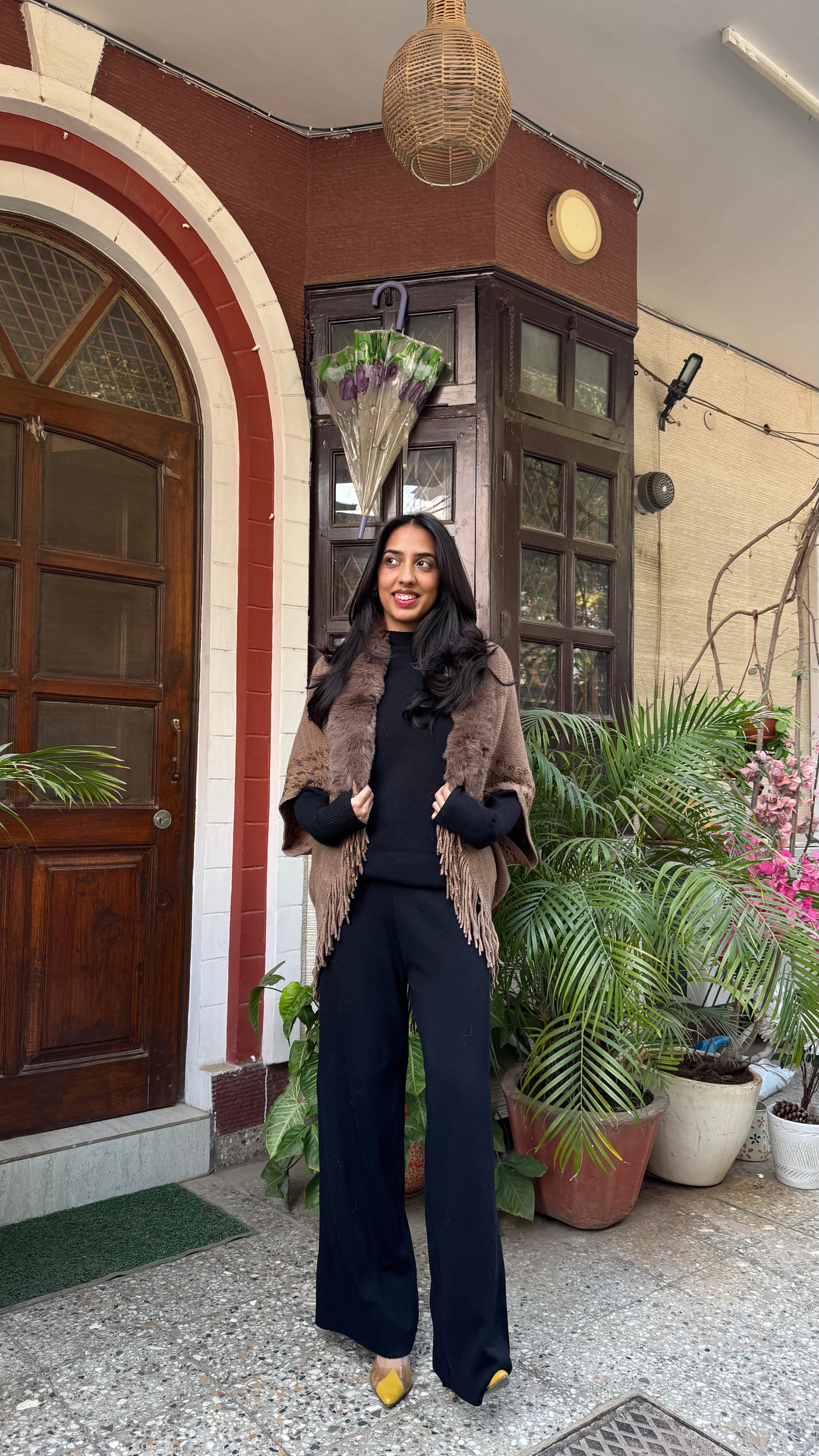 Houndstooth Fur Shrug - Brown (Free Size)