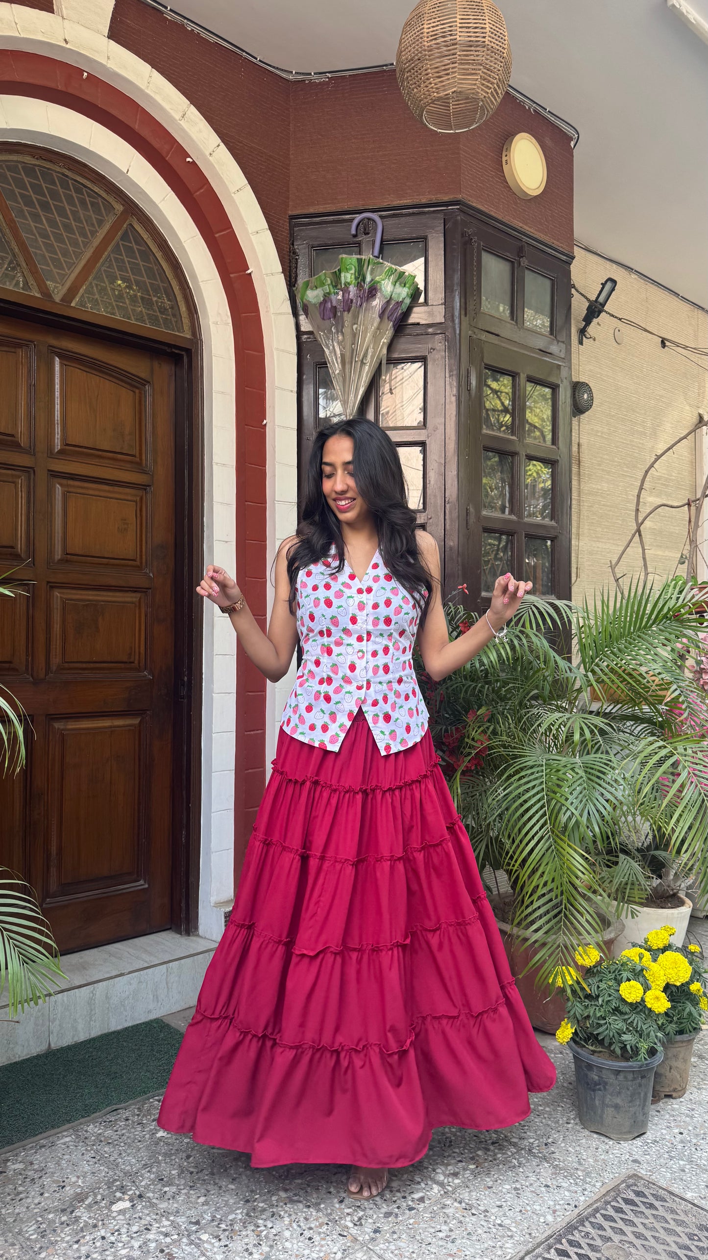 Belle Cotton Shirt (Sleeveless)  - Strawberry