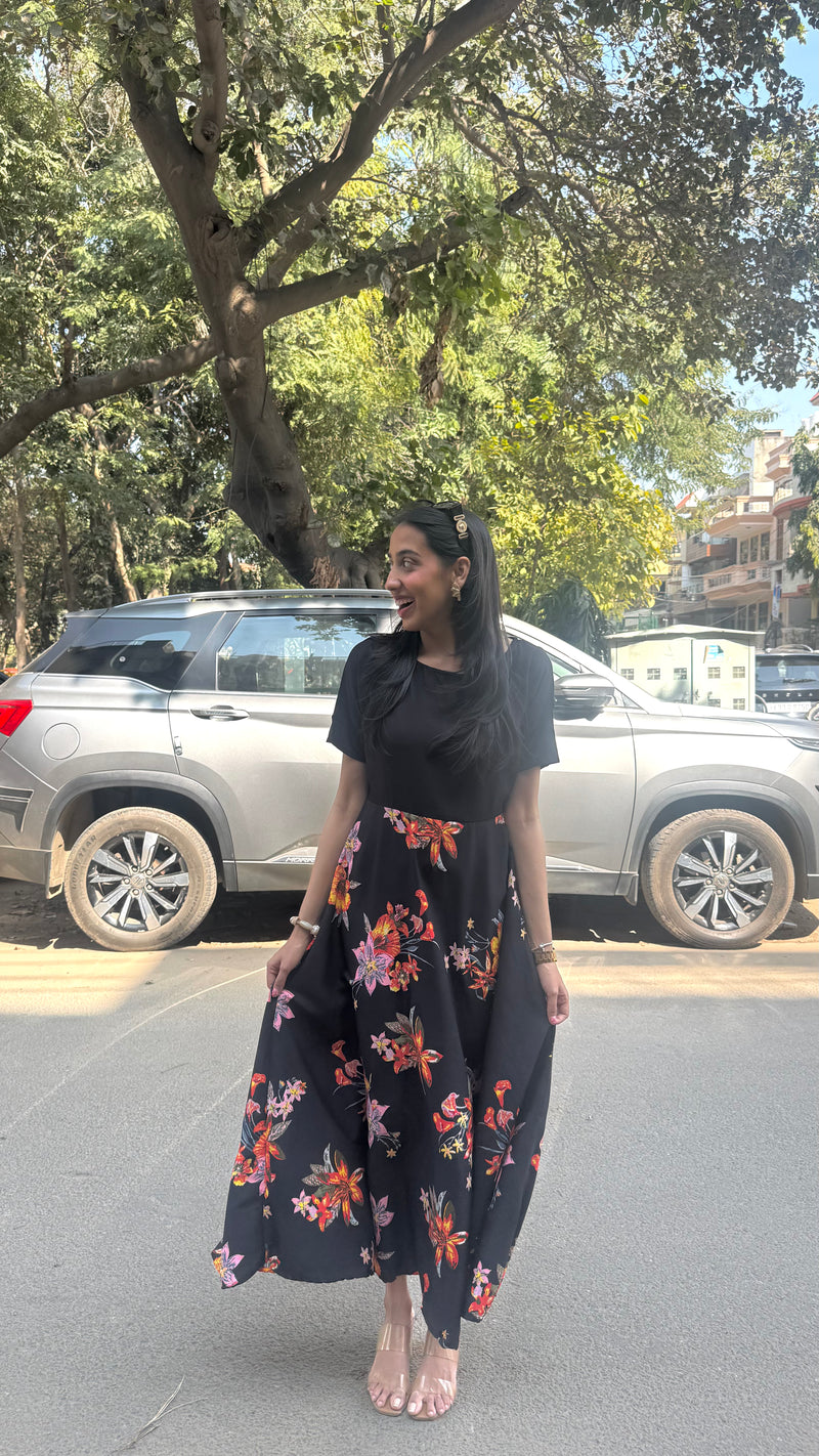 Border Printed Maxi Dress – Red Floral