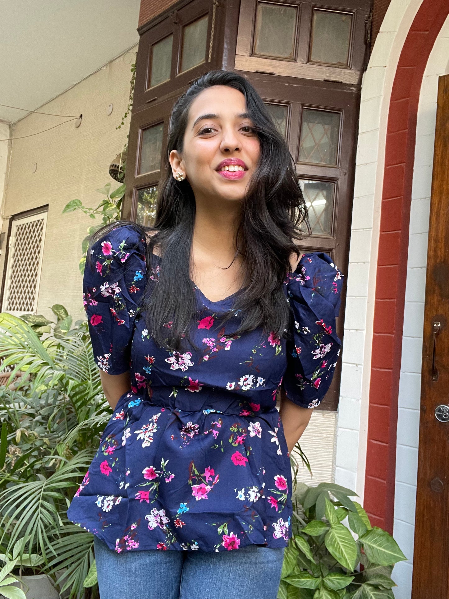 Blue Floral Puffed Top