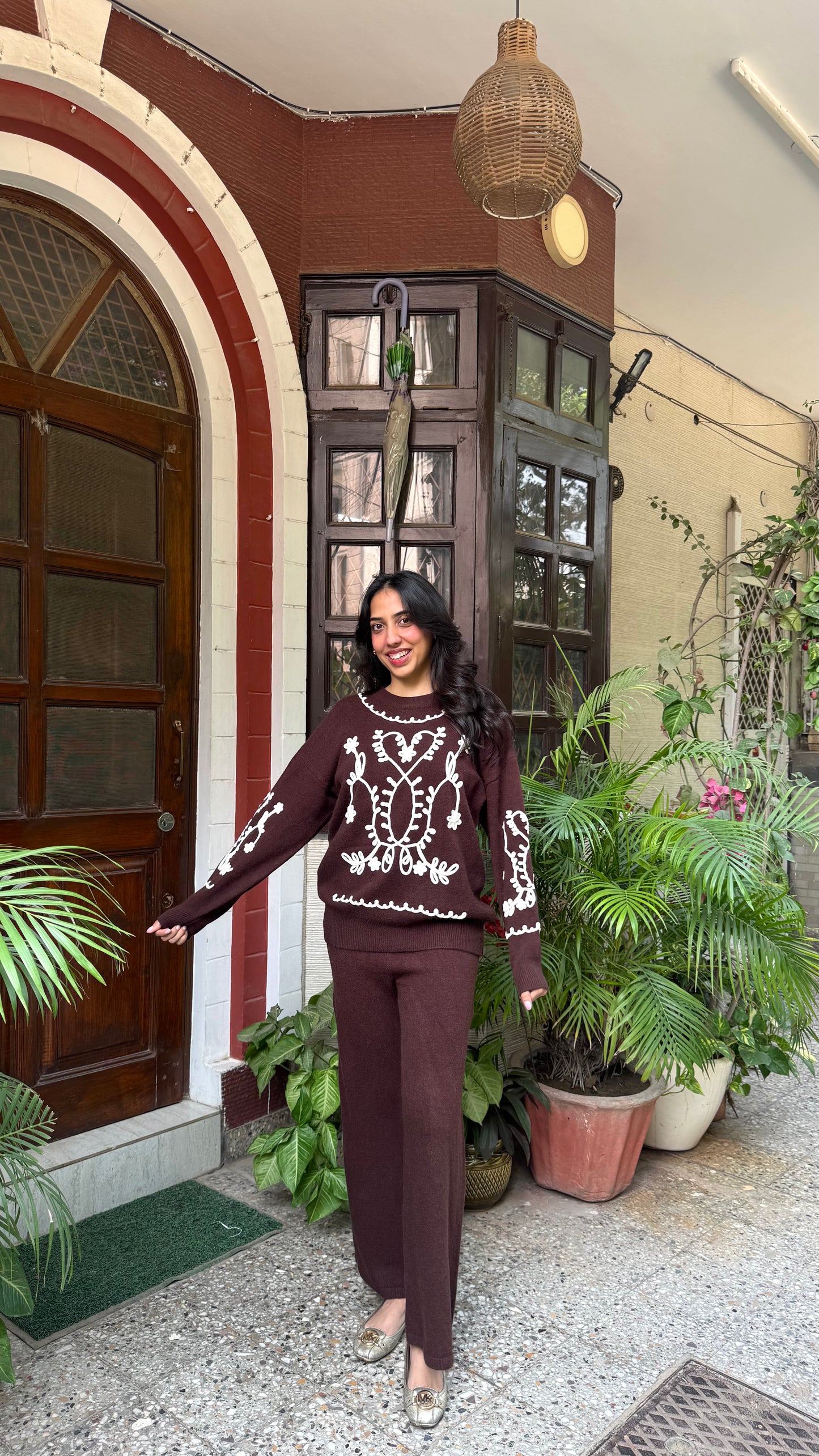 Embroidered Floral Warm Airport Set - Brown (Free Size) - Premium Collection