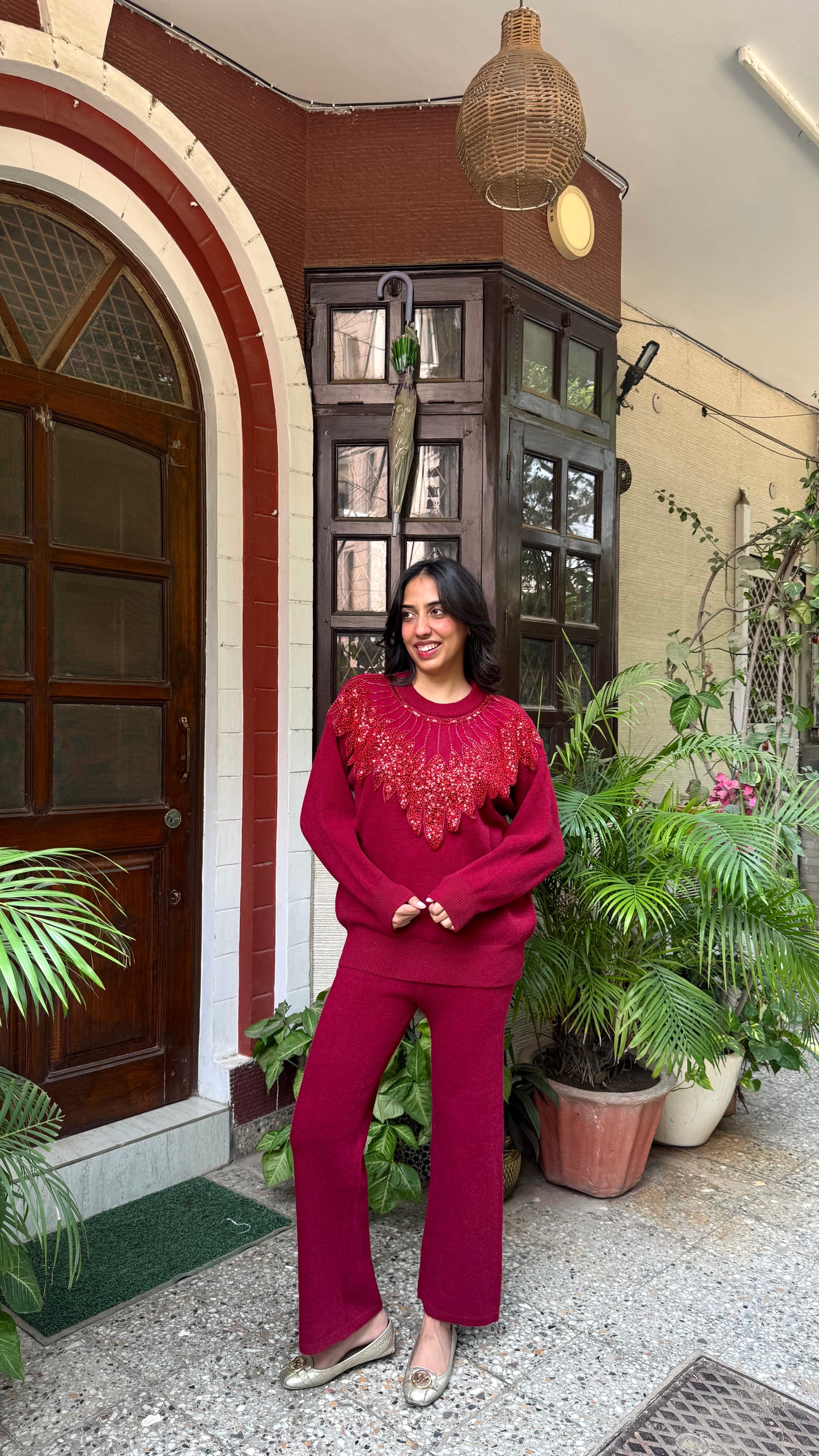 Sequinned Warm Airport Set - Red (Free Size) - Premium Collection
