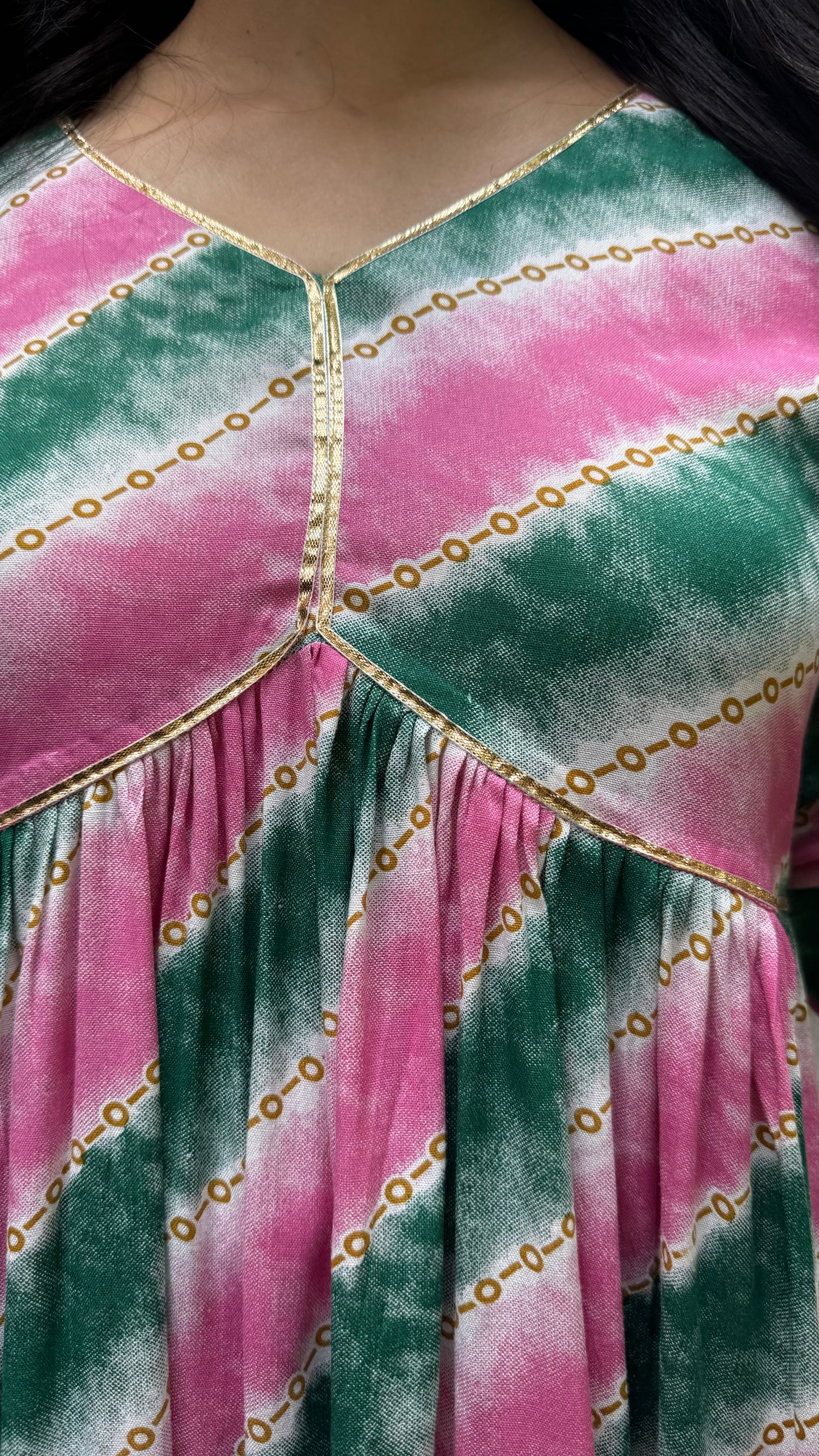 Lehariya Patakha Set - (Premium Collection)
