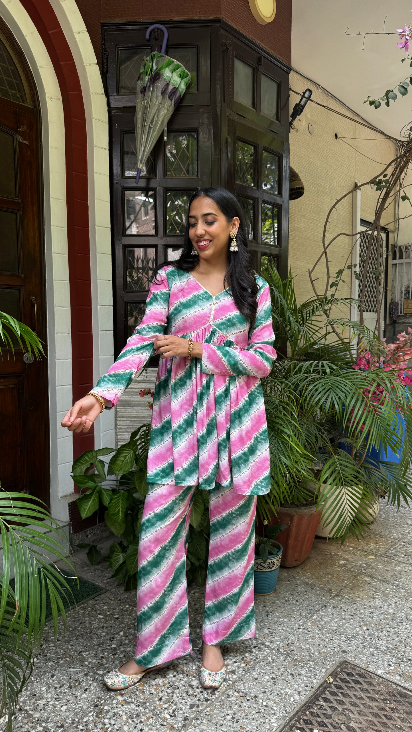 Lehariya Patakha Set - (Premium Collection)