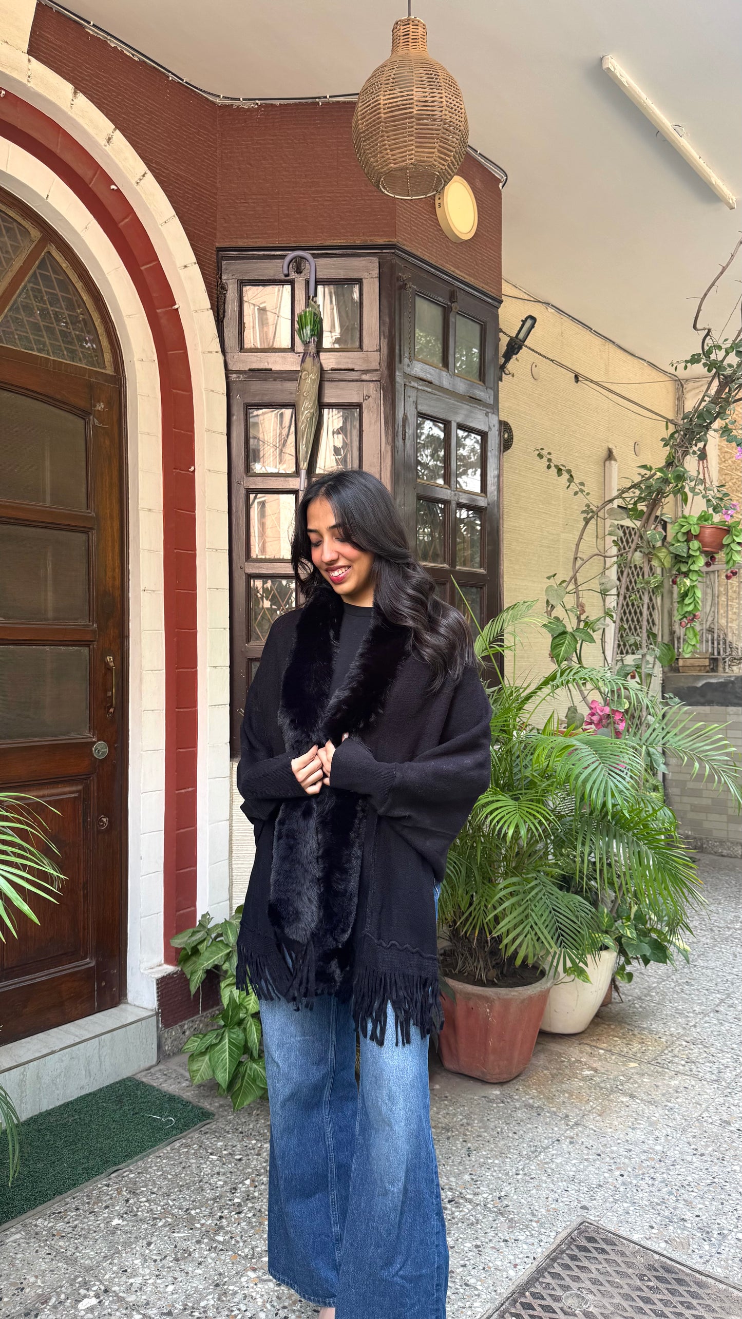 Faux Sleeve Fur Shrug - Black (Free Size)