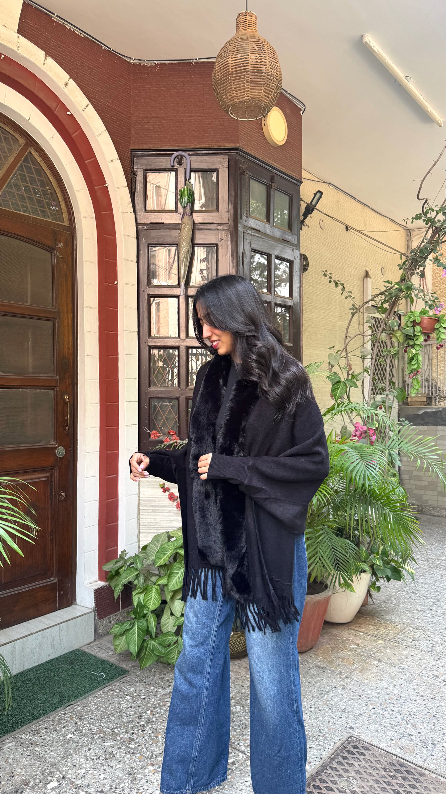 Faux Sleeve Fur Shrug - Black (Free Size)