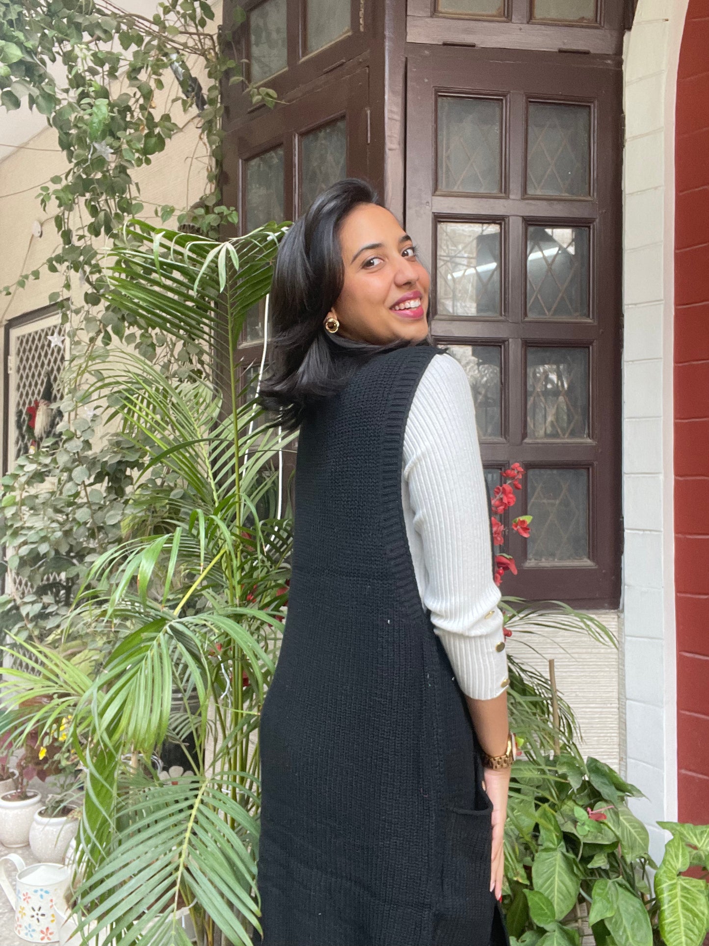 Black Woollen Shrug (Free Size)