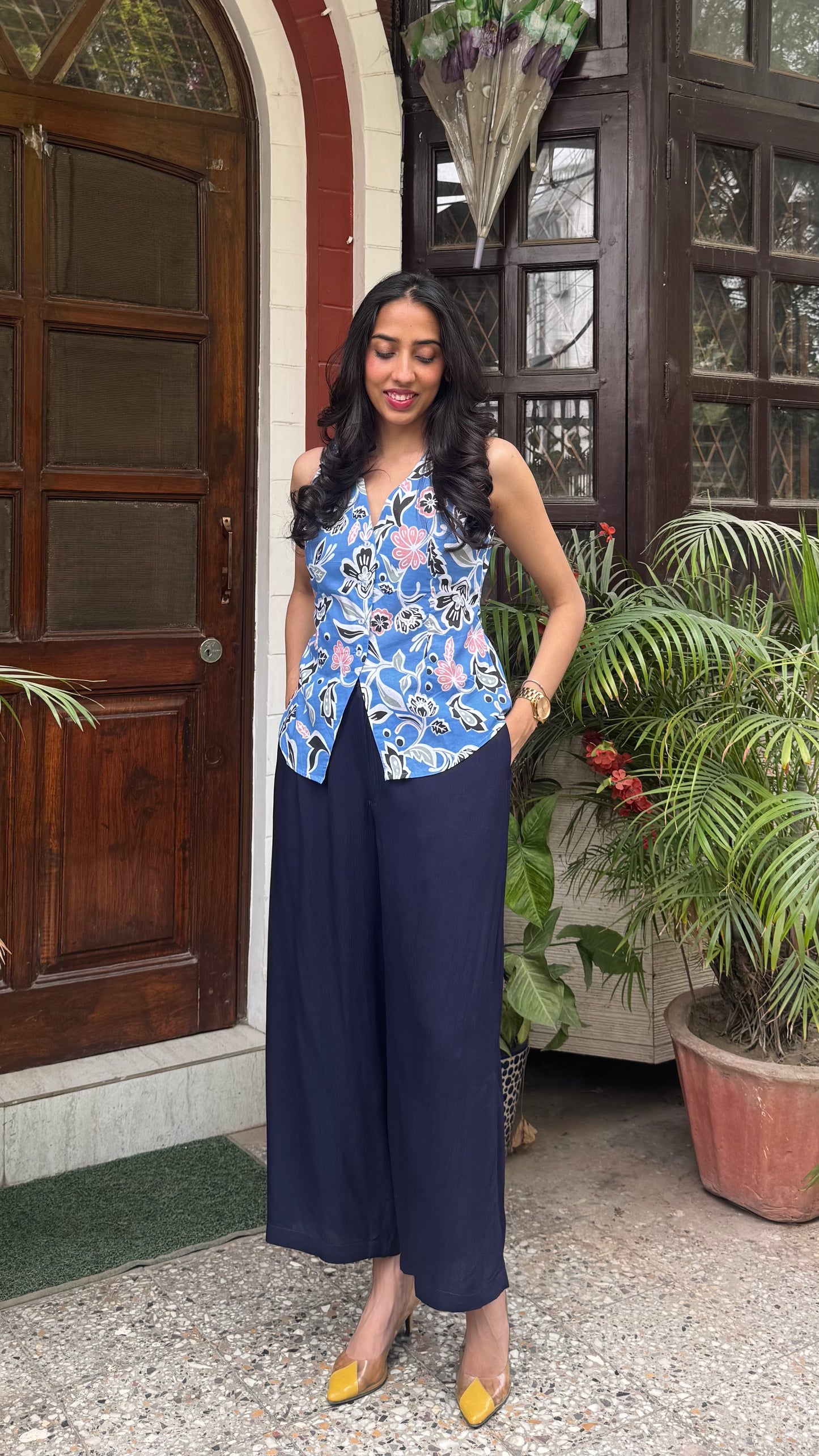 Belle Cotton Shirt (Sleeveless)  - Blue