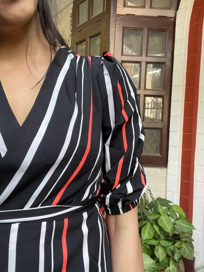Stripe it Top- Black