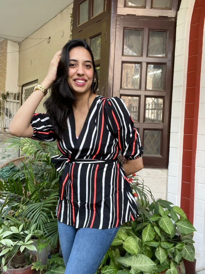 Stripe it Top- Black