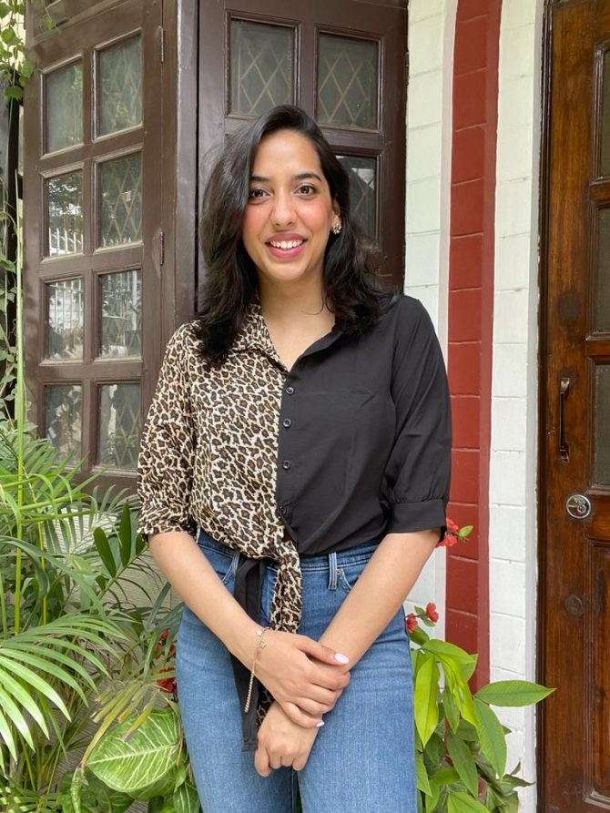 Half Animal printed Knot Top
