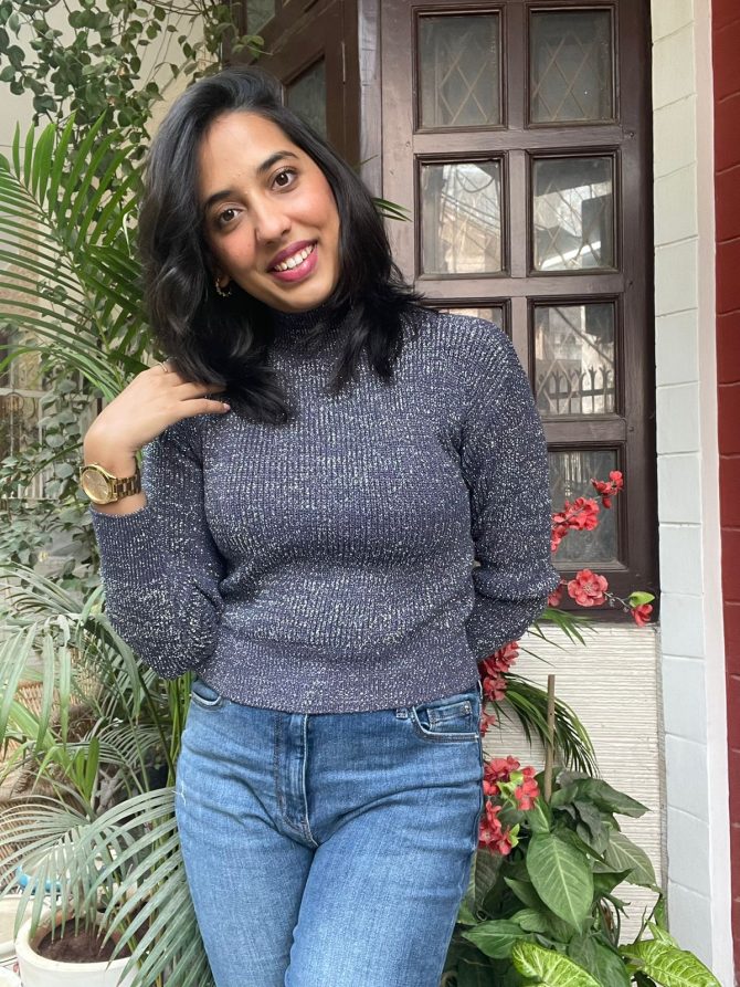 Blue Shimmer Sweater (Free Size)