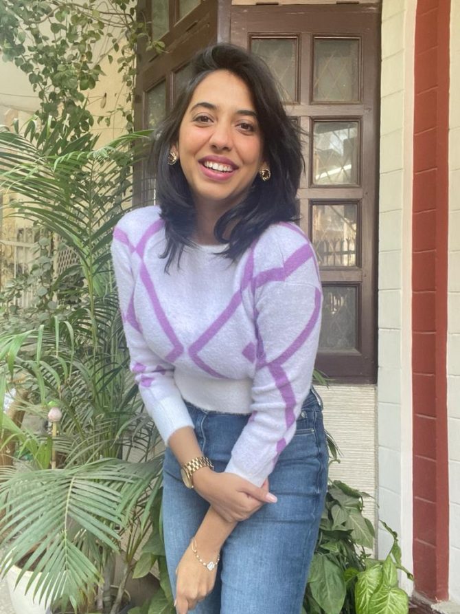 Striped Crop Sweater (Free Size)