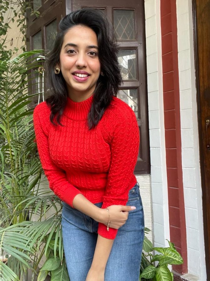 Red Cable Knit Sweater (Free Size)