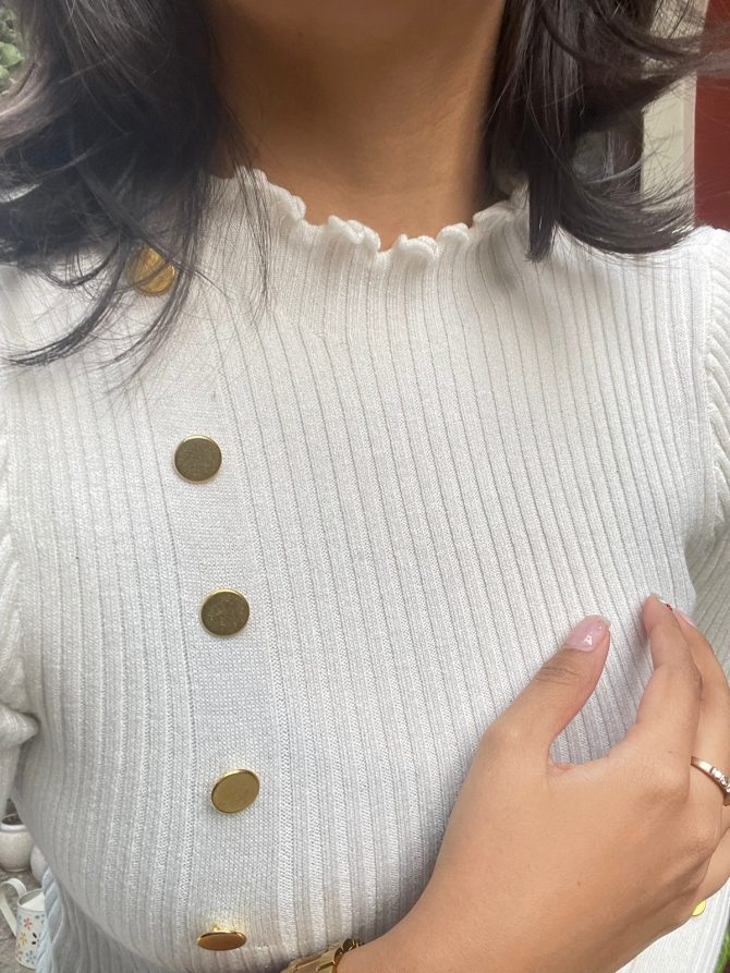 White Buttoned Ribbed Sweater (Free Size)