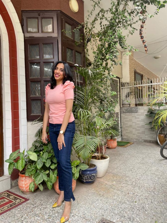 Peach Puffed Sleeve Top