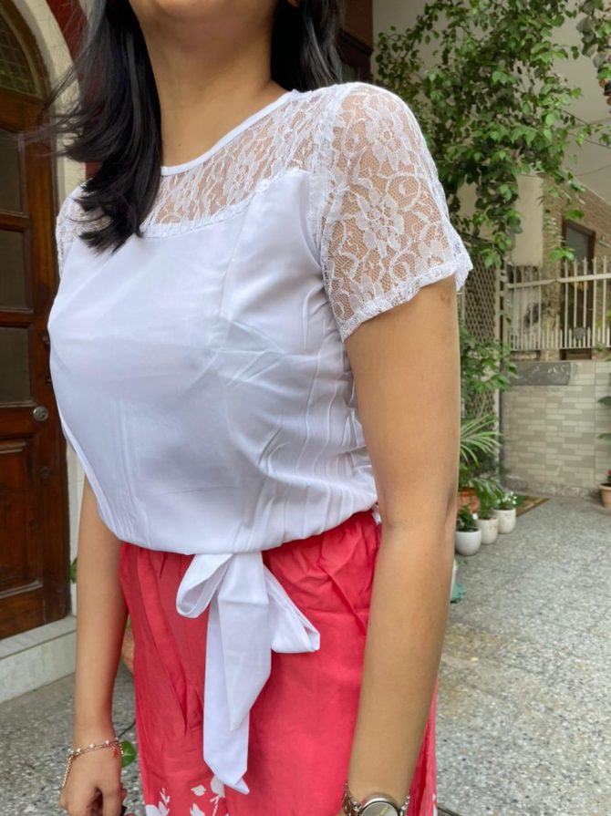 Miss Lace Jumpsuit