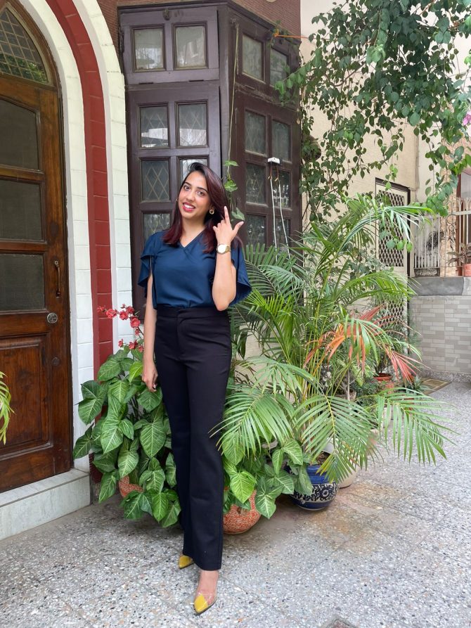 Manifesting CEO Top- Navy Blue