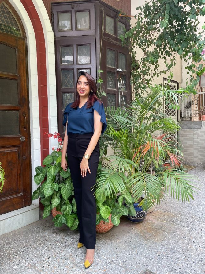 Manifesting CEO Top- Navy Blue