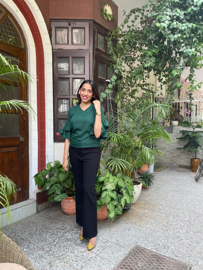 Ruffled Bell Sleeve Top- Green