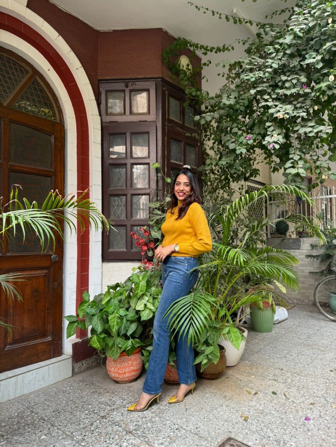 Yellow Solid Sweater (Free Size)
