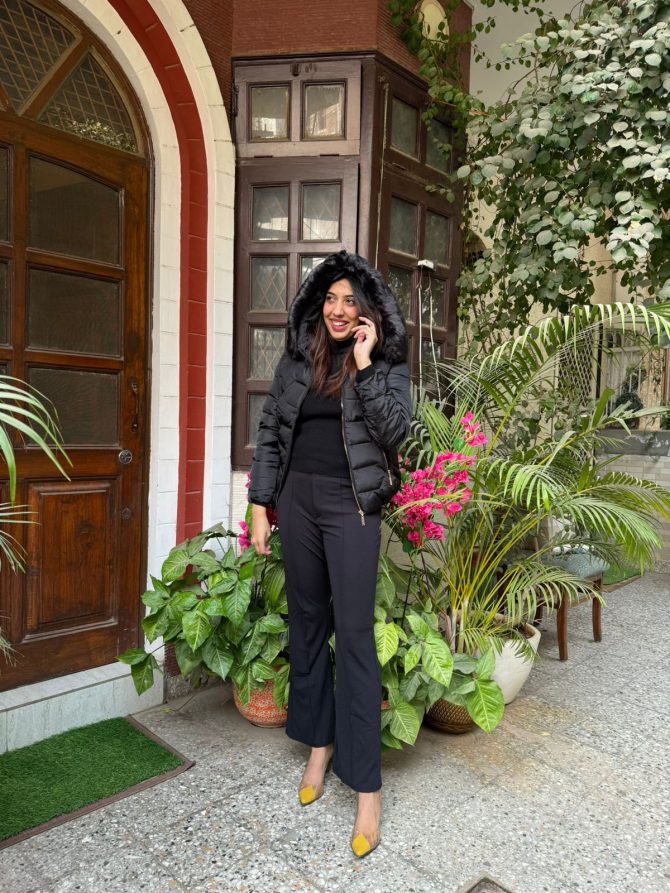 Black Puffer Jacket w/ Fur