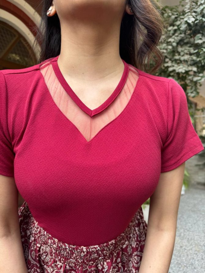 Athena Net Tshirt - Burgundy