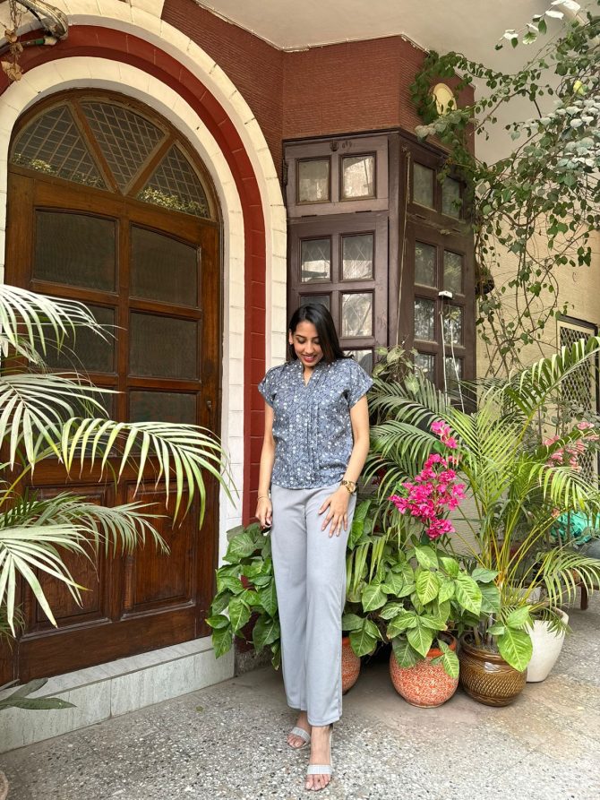 Classic Trousers - Grey