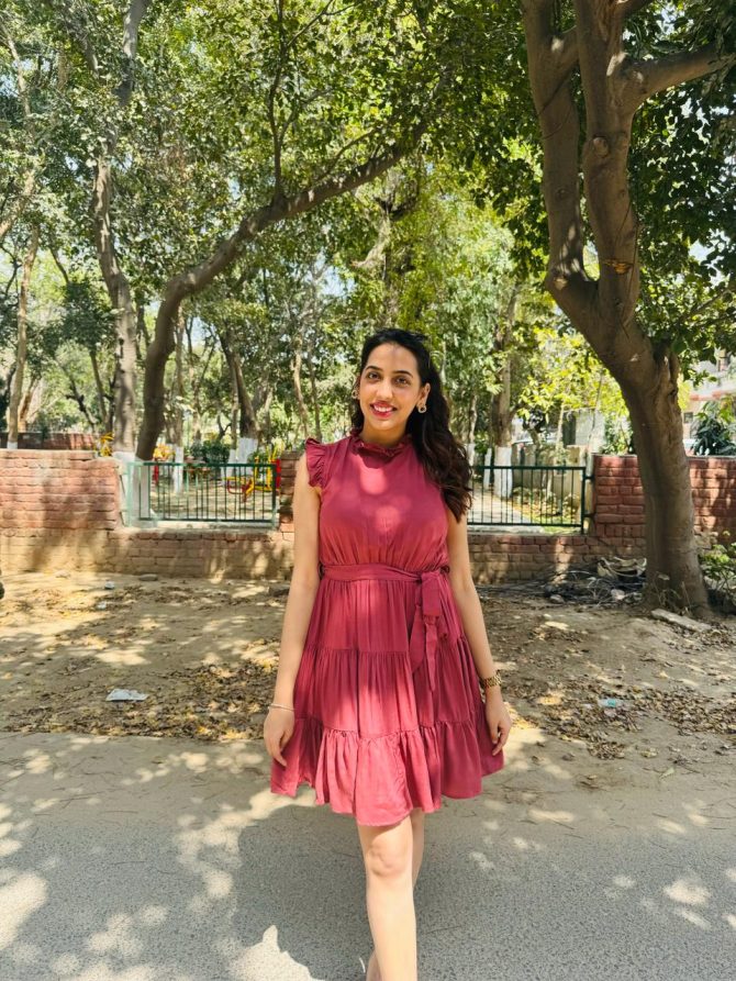Doll Up Dress- Rose