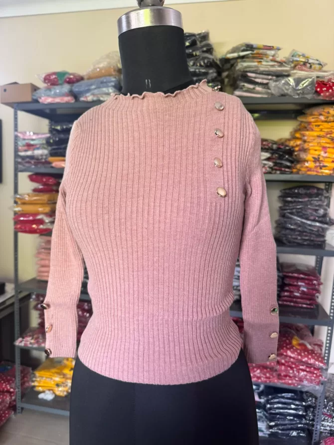 Dusky Pink Buttoned Ribbed Sweater (Free Size)