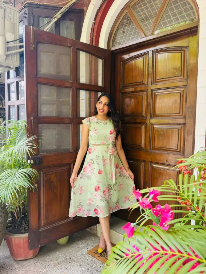 Delicate Daisy Dress- Green