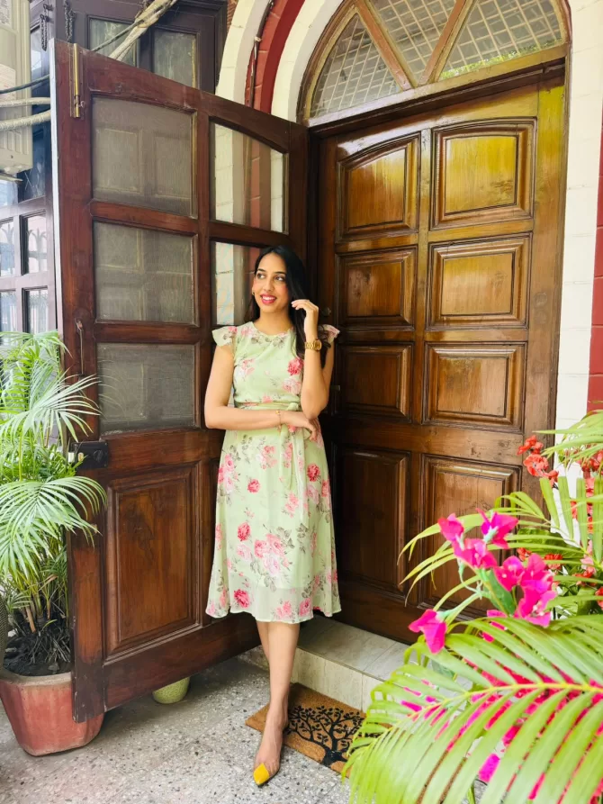 Delicate Daisy Dress- Green