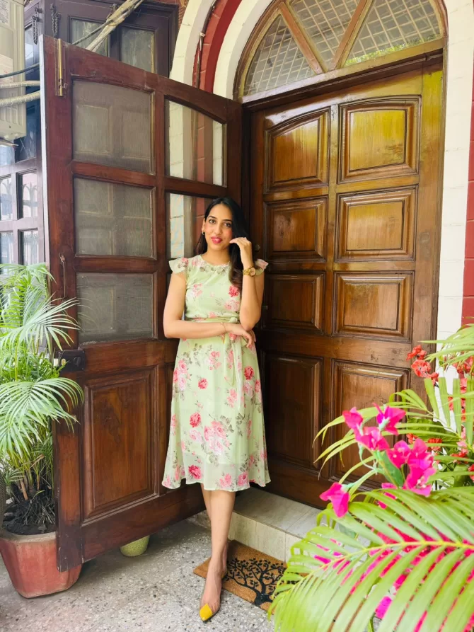 Delicate Daisy Dress- Green