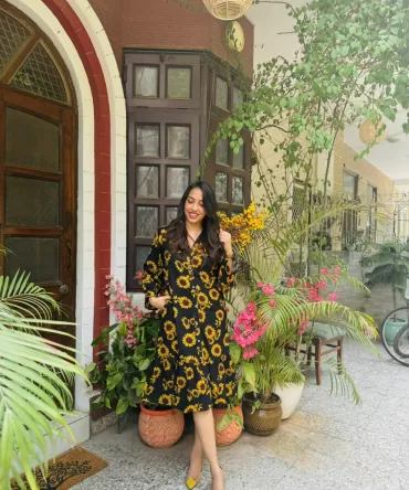 Silly Sunflower Dress (Luxe Collection) – Midi 2